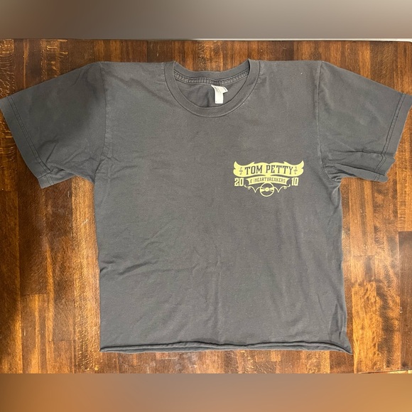 Tom Petty and the Heartbreakers 2010 Concert Tour shirt size S - Picture 2 of 5